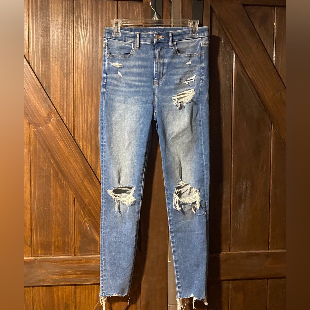 Mid-Rise Light-Wash Ripped Skinny Jeans
